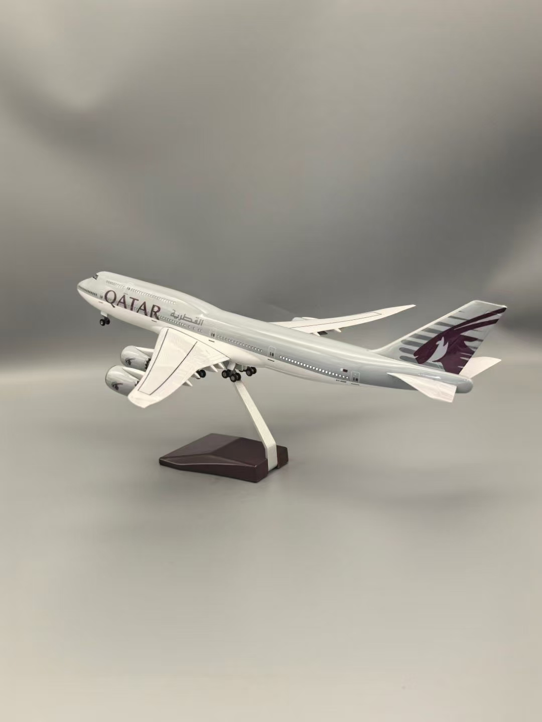 B747 비행기 모델 1:130 스케일 항공기 카타르  - Home Decor Qatar 리뷰 및 가격